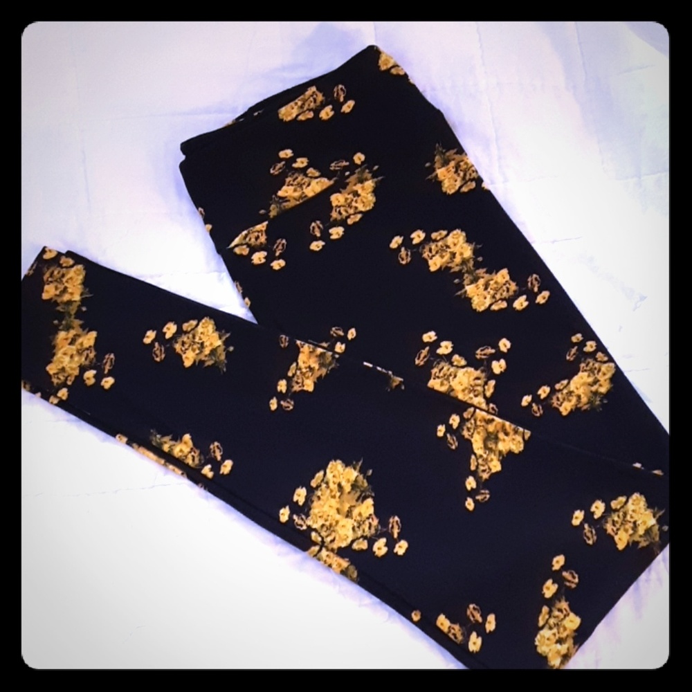 🎀 LulaRoe T&C leggings